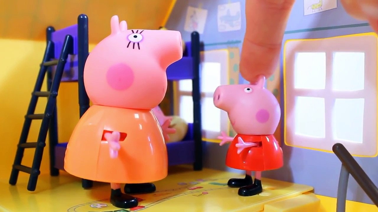 Свинка Пеппа Peppa Pig  Пеппа, Сьюзи и Ребека идут в школу