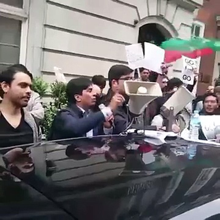 PTI UK Protest Against Nawaz Shareef outside London House - 25th May 2016