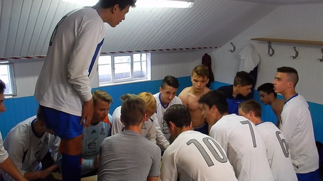 U15 PH - Chaumont FC/Eclaron - joie dans les vestiaires