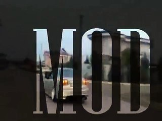 Harun Taştan - Adam Yanlarken Makas Atıyor