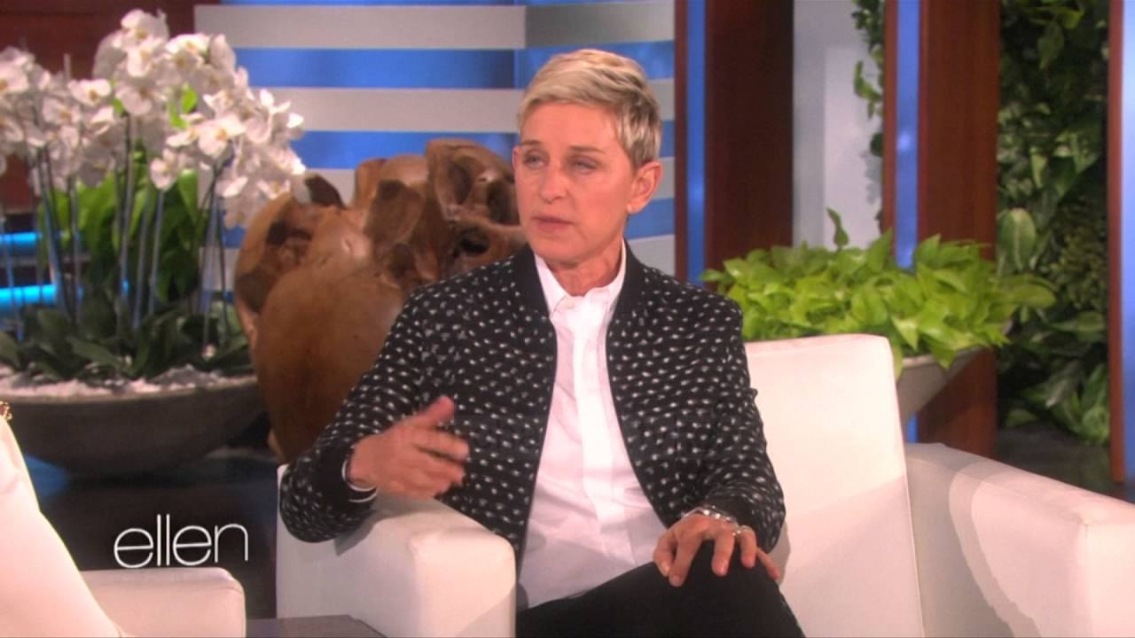 Hillary tek Ellen Degeneres. Batuta në show-n amerikan