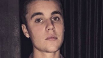 Justin Bieber THROWS FAN'S GIFT Out Window?