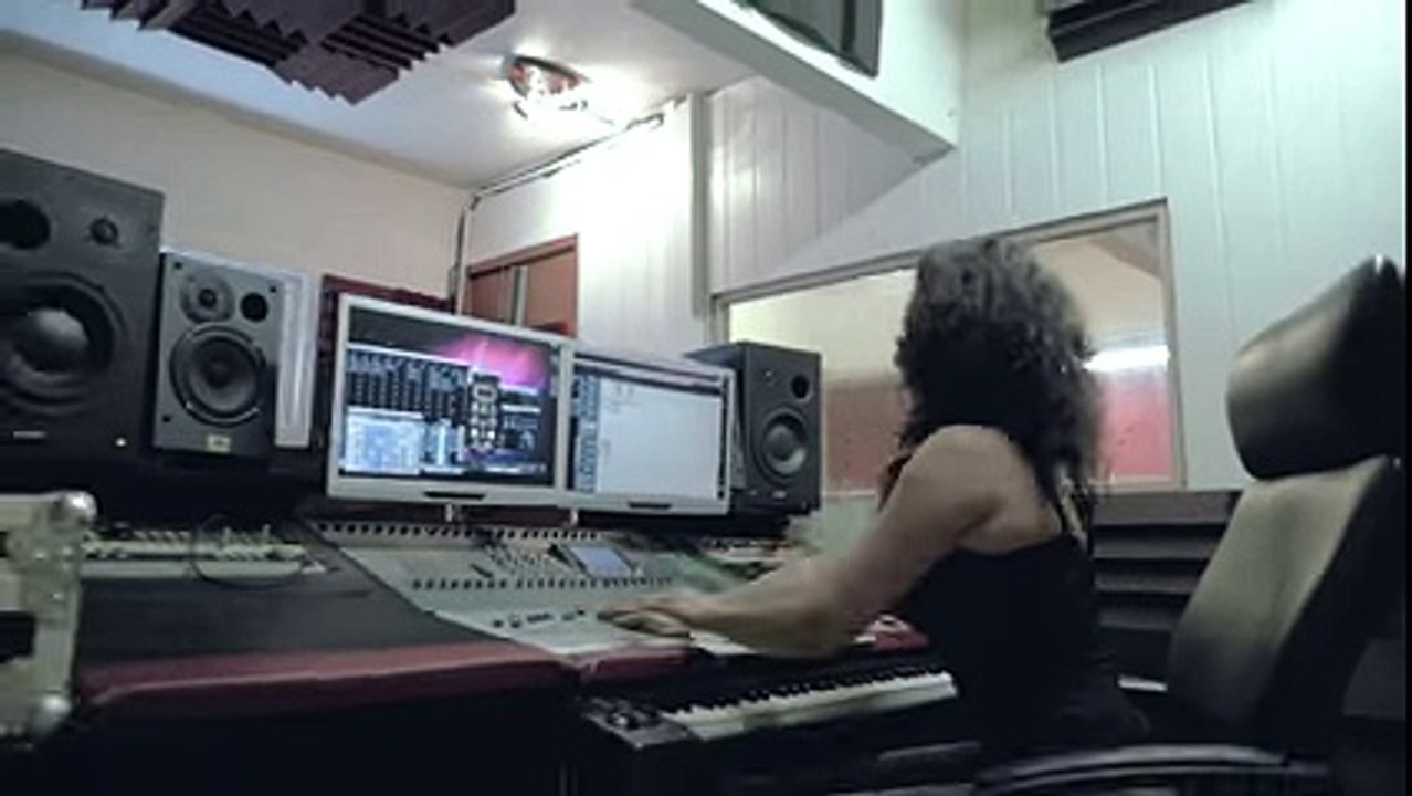 CROMA - PLUS RIEN A FOUTRE