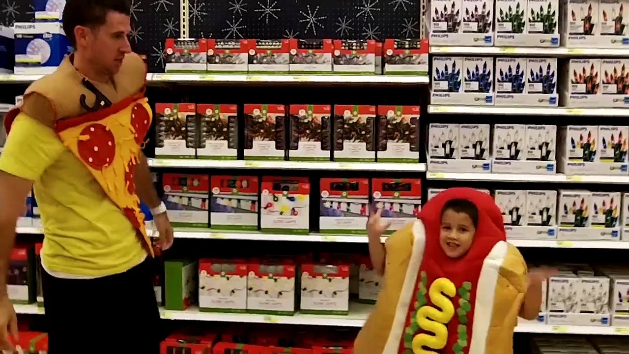 22 Funny Things Babies Do