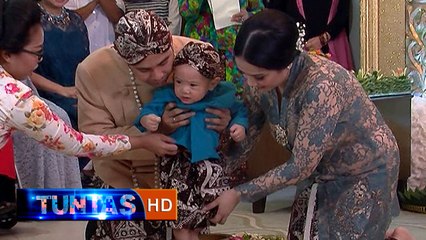 Raffi-Gigi Gelar Tradisi Tedak Siten - Tuntas 26 Mei 2016