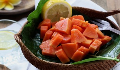 Món Chè Đu Đủ Tiềm Đường Phèn giải nhiệt tốt cho sức khỏe