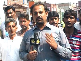 mannanashraf7111AS LIVE ON DHARNA....122.10.14