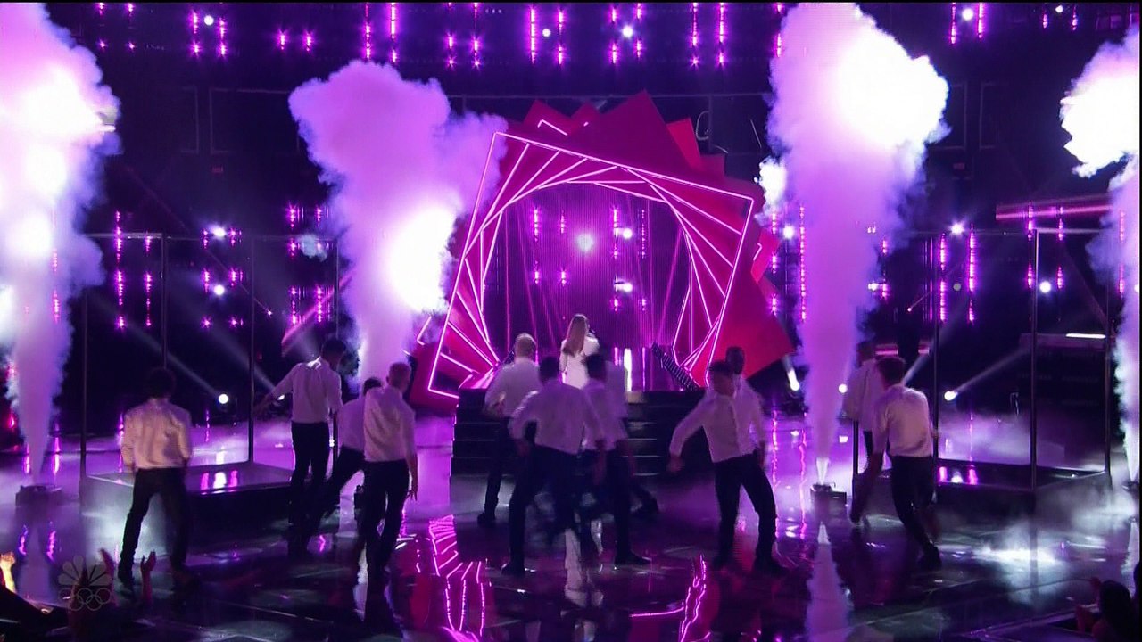 Christina Aguilera & Ariana Grande - The Voice Finale (1080i)