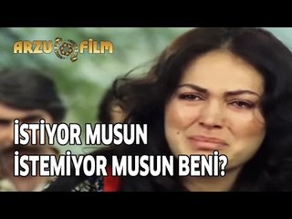Sultan - İstiyor Musun İstemiyor Musun Beni ?