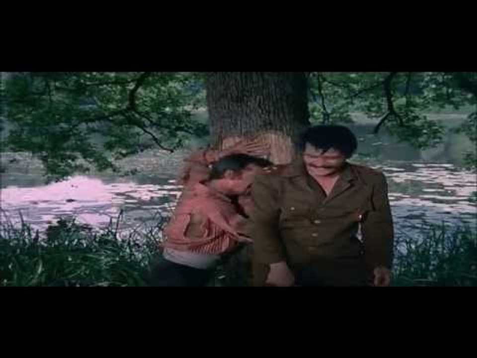 Senede Bir Gün - Kiril'in Hain Planları