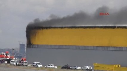 Tuzla Tersanaler Bölgesinde Yangın 1