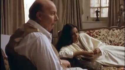 Bollywood Actress Shabana Azmi speaks high of Imran Khan in her Movie.