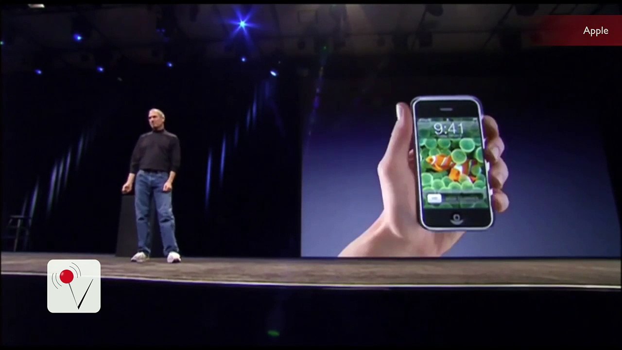 Tim Cook Thinks Nearly 350 Year Old Painting Shows an iPhone.