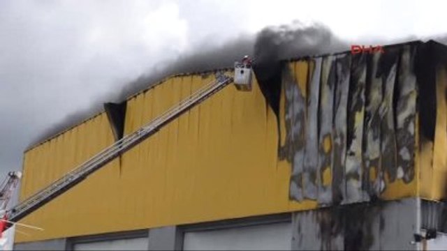 Tuzla Tersaneler Bölgesinde Yangın