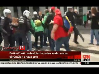 Eylemciden polis şefini bayıltan yumruk
