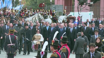 Iglesia católica pide sensibilidad a Macri ante pobreza
