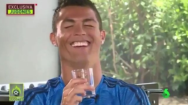 Quand CR7 se moque ouvertement de Benitez !