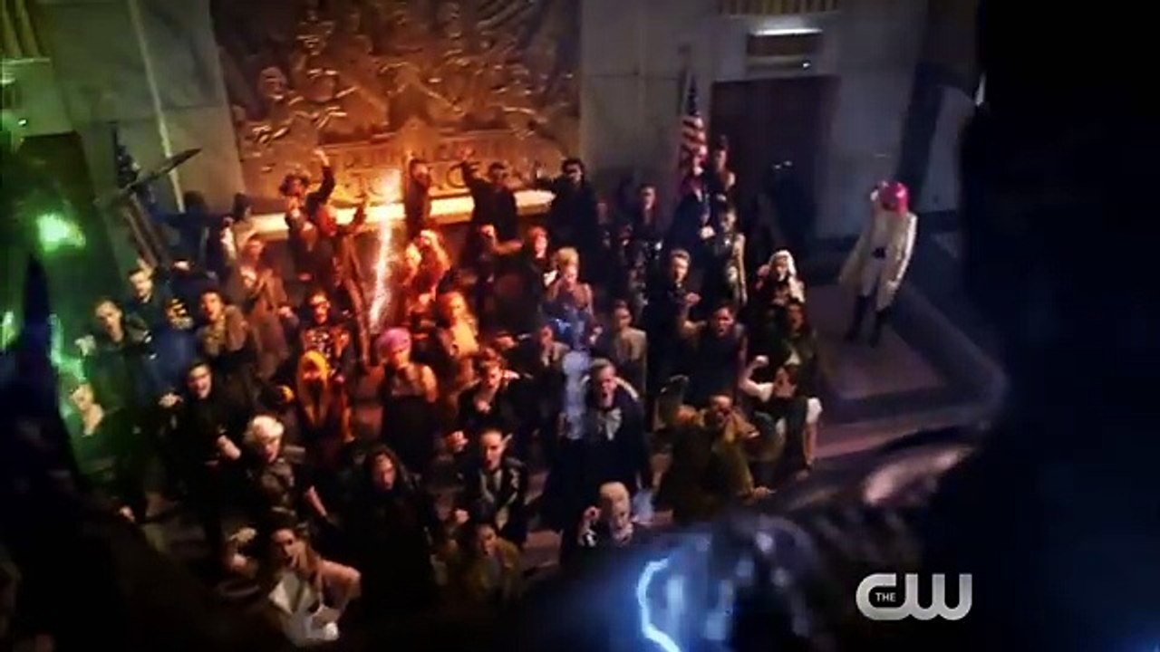 The Superheroes of The CW Extended Trailer - The CW (unseen)