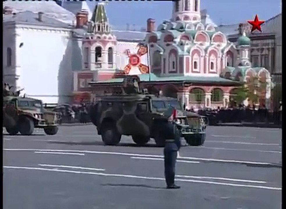 ГАЗ 2975 «ТИГР»   Многоцелевая боевая машина