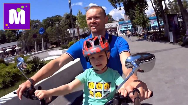 Супер веселые катания на крутых электро гаджетах у Мистера Макса с папой VLOG Super riding on electronic gadgets 2016