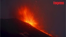 Des crachats de lave impressionnants au sommet de l'Etna