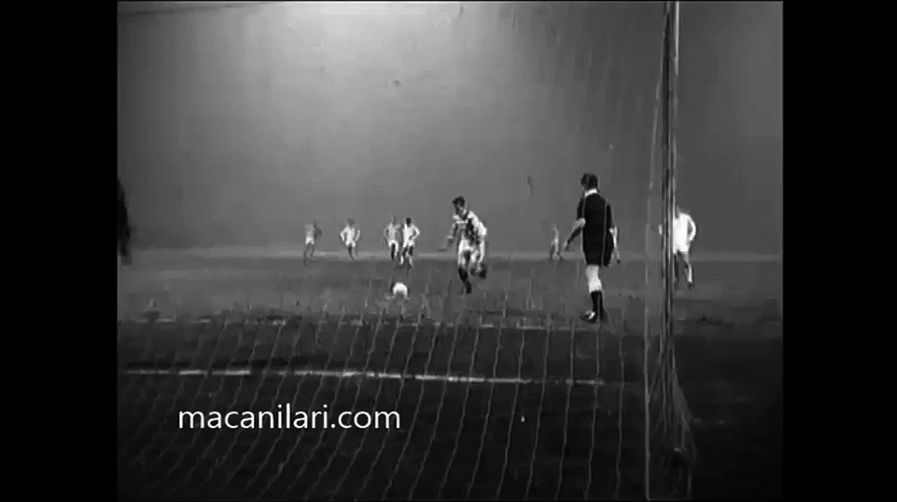 26.02.1964 - 1963-1964 UEFA Cup Winners' Cup Quarter Final 1st Leg Celtic FC 1-0 SK Slovan Bratislava