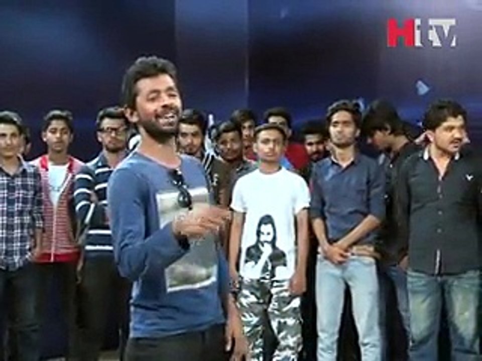 See What Waqar Zaka Did With Boys Who Came For Audition
