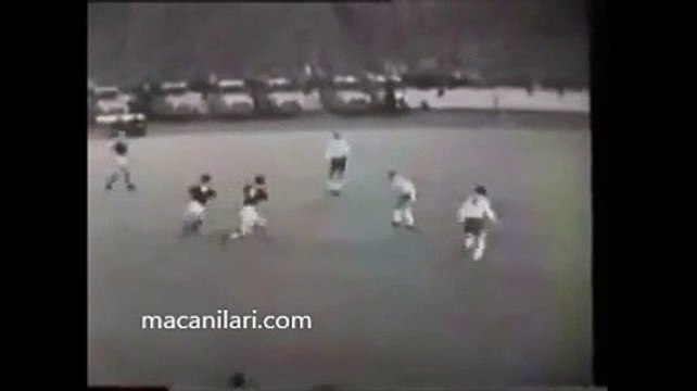 25.09.1963 - 1963-1964 European Champion Clubs' Cup 1st Qualifying Round 1st Leg Glasgow Rangers 0-1 Real Madrid