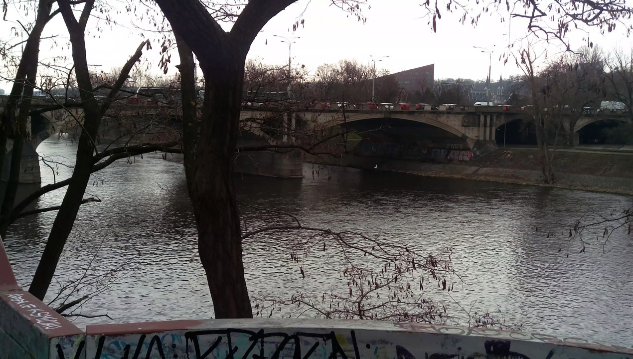 praga 16