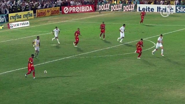 Ronaldo Mendes marca belo gol na final do Campeonato Paulista
