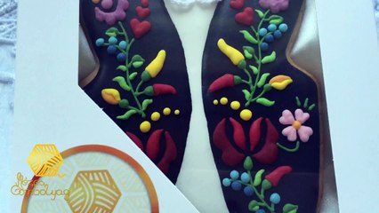 Gingerbread Cookie with Crochet - Gingerbread Waistcoat | Mézes mellény by Mézesgombolyag