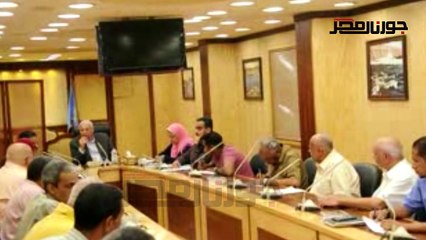 محافظ اسوان يقرر احالة مخالفات المسئولين عن معونة الشتاء للنيابة الادارية