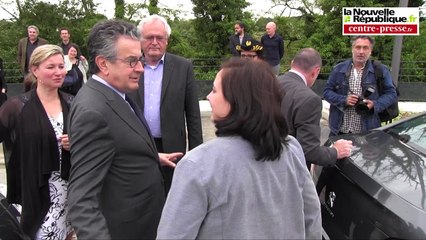 VIDEO. Poitiers. Visite ministérielle dans la quartier Pierre-Loti