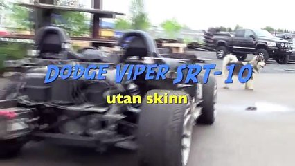 Alguém muito louco colocou o motor de um VIPER numa Saab 93!