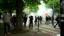 Violent clashes between police and protestors in France