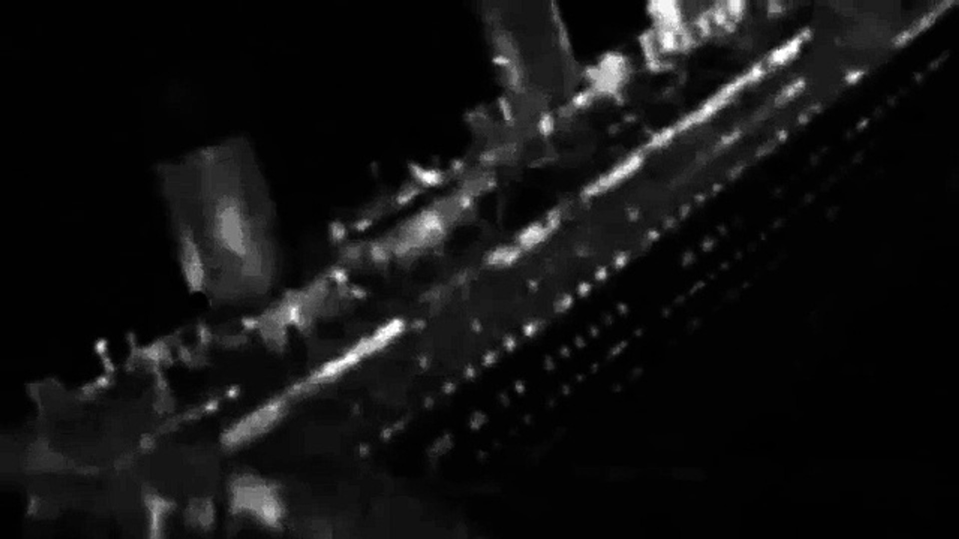 Real Titanic Sinking Footage