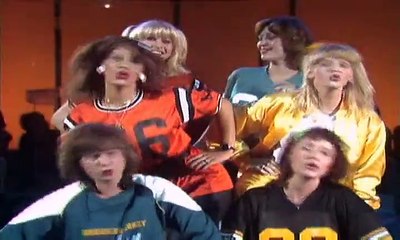 Tell it all about boys 1979 Dolly Dots