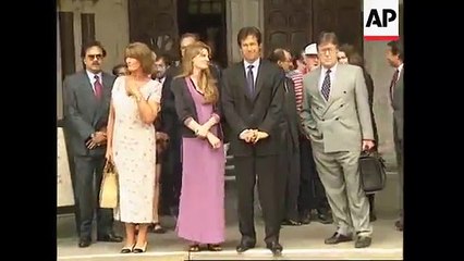 What Imran Khan Did When Reporter Said Jemima “Kiss Him”