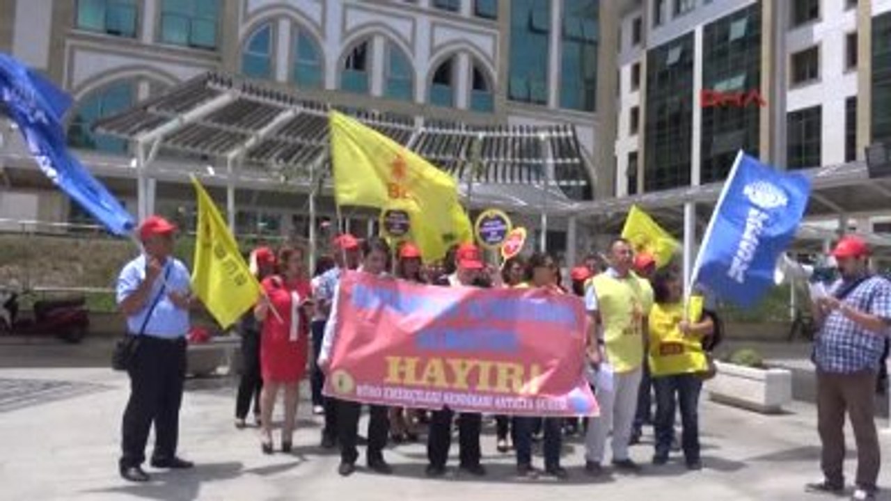 Antalya - Adliyede Rotasyon Tepkisi