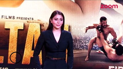 Salman Khan fans are messaging Anushka Sharma - Bollywood News - #TMT