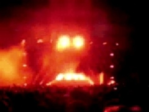 daft punk - 26.06.07 - arenes de nimes - video31