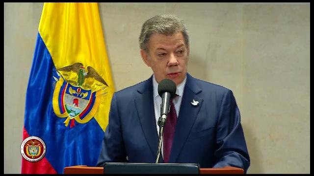 Autorizar plebiscito sobre acuerdo de paz pide Santos a Corte Constitucional