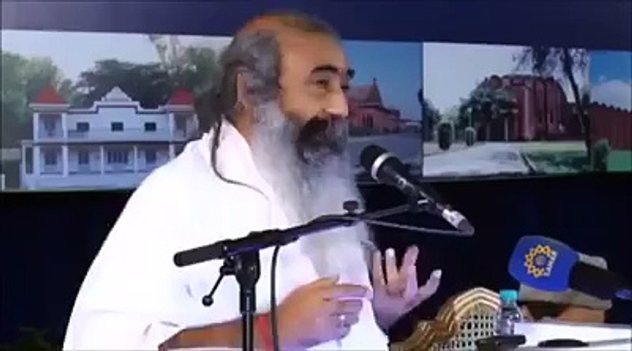 India is belongs to Every Religion it's not just Hindusthan