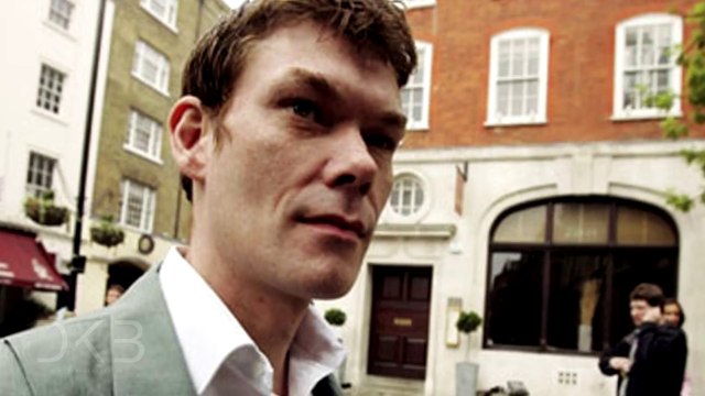 HACKER obtiene PRUEBAS OVNI de la NASA (REAL) Gary McKinnon UFO