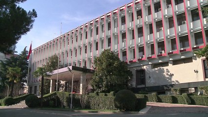 Integrimi, Greqia kushtëzon varret? - Top Channel Albania - News - Lajme