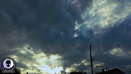 [MIND-BOGGLING] Black Portal & Alien Cube UFO Over Texas! 6/29/2015