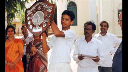 Rahul Dravid | Motional Rahul Dravid's Scarp book