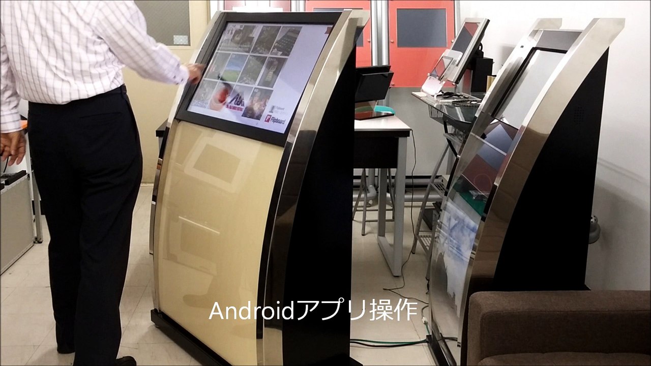 デジタルサイネージ 32inchキオスク端末マルチタッチ