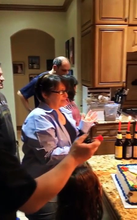 Mozart Dog - Ce chien reste près de la sono pour écouter du mozart hahaha