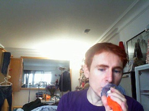 Wiwi égratigne leave me alone d'Alexander Rybak